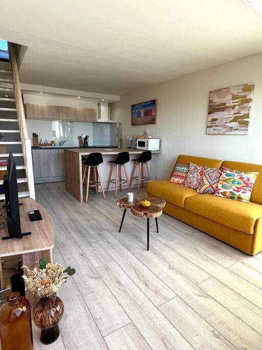 Duplex Cosy Avec Vue Mer Apartment คุกค์ ภายนอก รูปภาพ